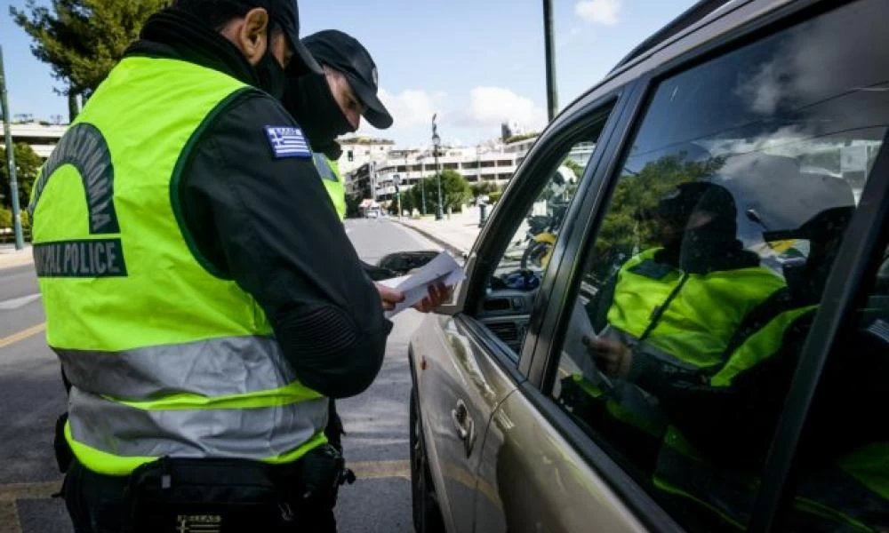 Κορονοϊός: ''Τσουχτερά'' πρόστιμα ύψους 87.350€ σε 70.459 ελέγχους